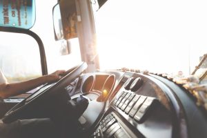 Home Bakwagen huren voor veilig en efficiënt transport van goederen bij verhuizingen en bedrijfsleveringen