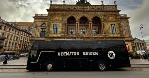 Home Touringcar voor groepsvervoer in Den Haag met comfortabele zitplaatsen en moderne voorzieningen